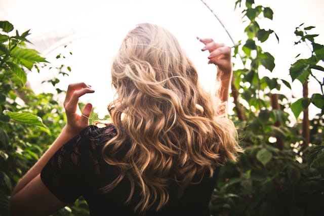 Castor Oil Curly Hair Routine