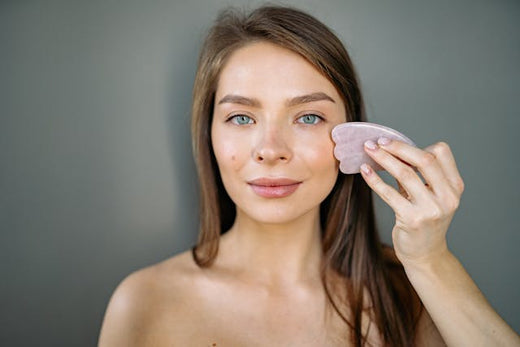 Face Sculpting with Gua Sha and Castor Oil