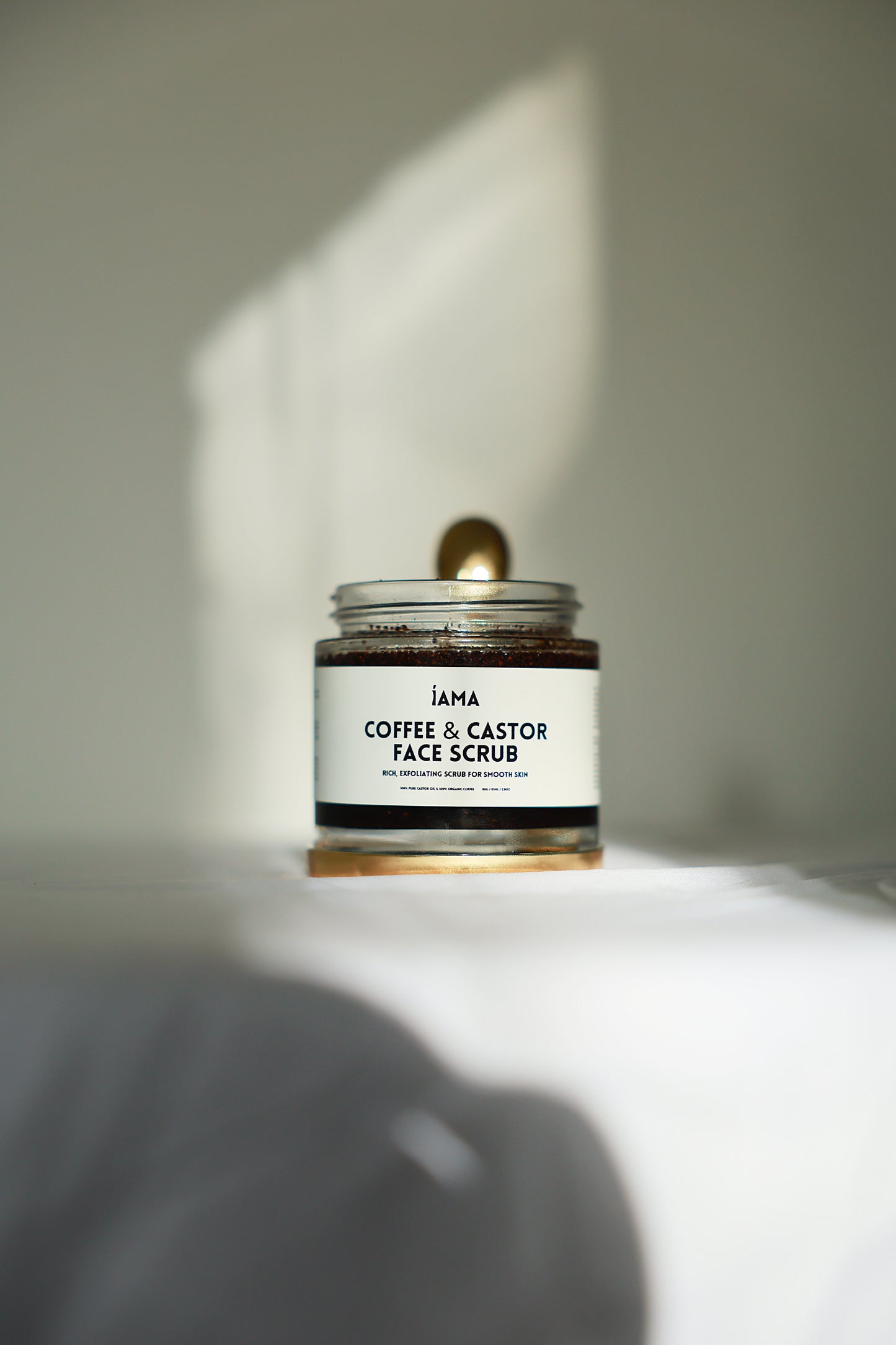Coffee & Castor Face Scrub iAMA